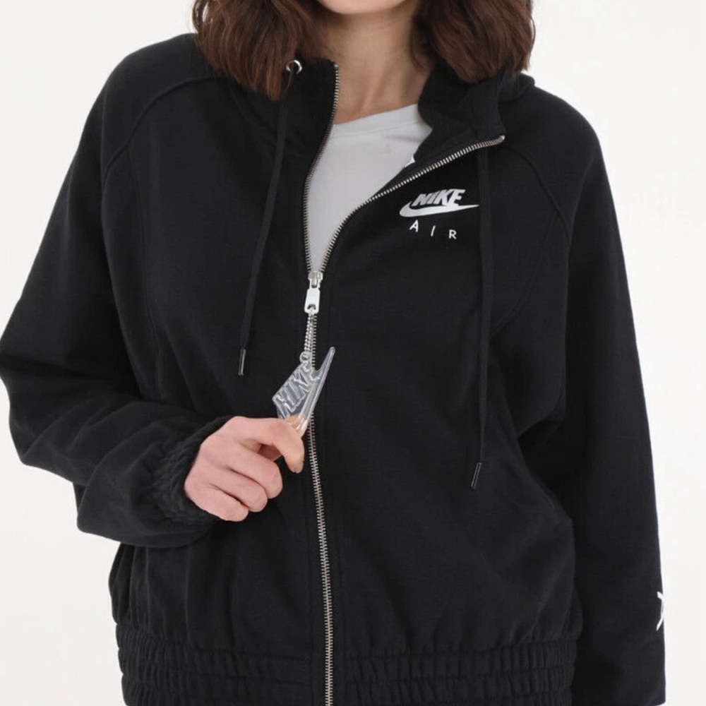 Nike Air Women's Black/White Full-Zip Hoodie (DM1771-010) trashed Sizes 1X FLAW